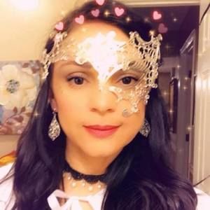 Meet your Posher, Migdalia